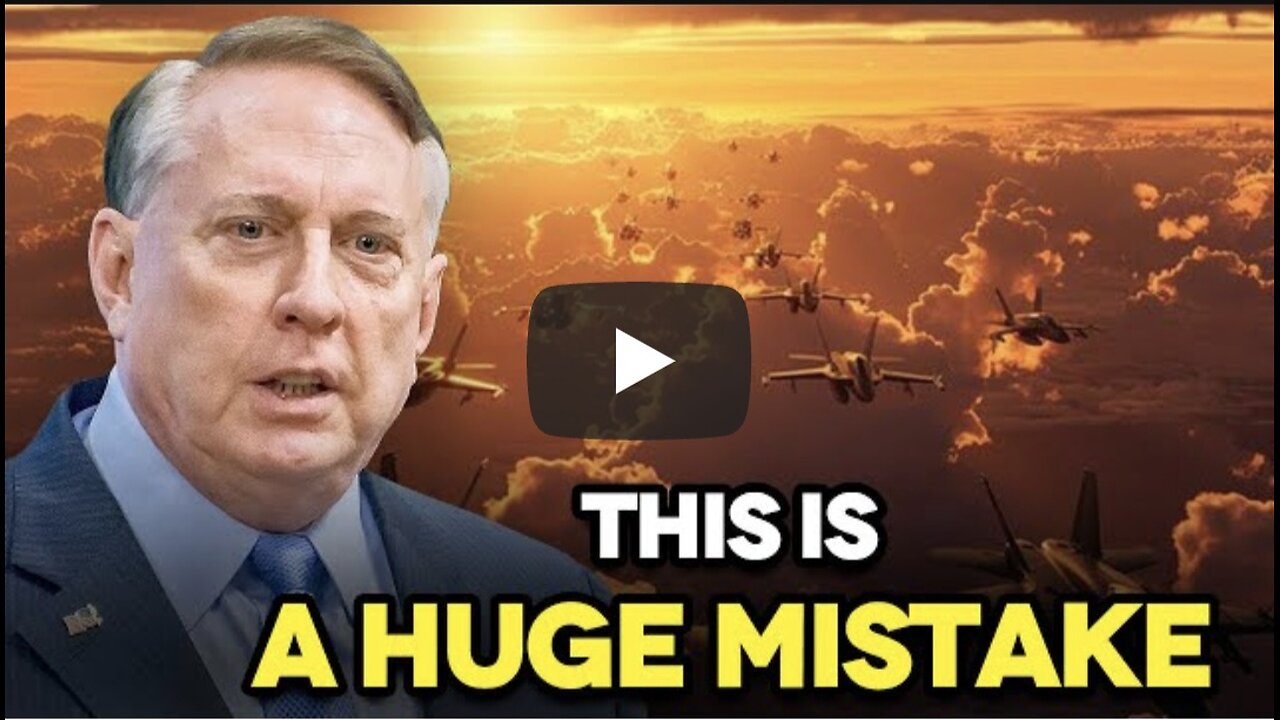 "This Is WAY More Dangerous Than Another Panama.. | Col. Douglas Macgregor"