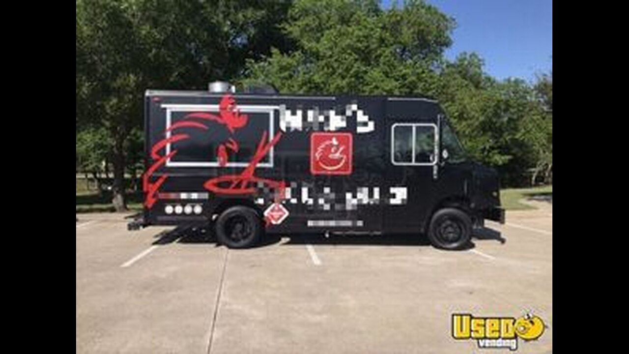 20' Freightliner Utilimaster MT45 Food Truck with Fire Suppression System for Sale in Texas!