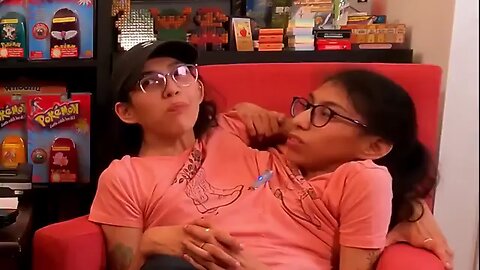 Conjoined twin Carmen Andrade married her boyfriend. She and sister Lupita shared news on YouTube.