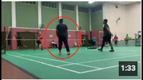 "Unexpected Fatality During Badminton Game in 2023 🏸"