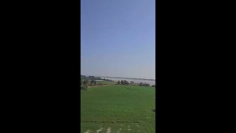 Indus river is without water 💦🌊💦