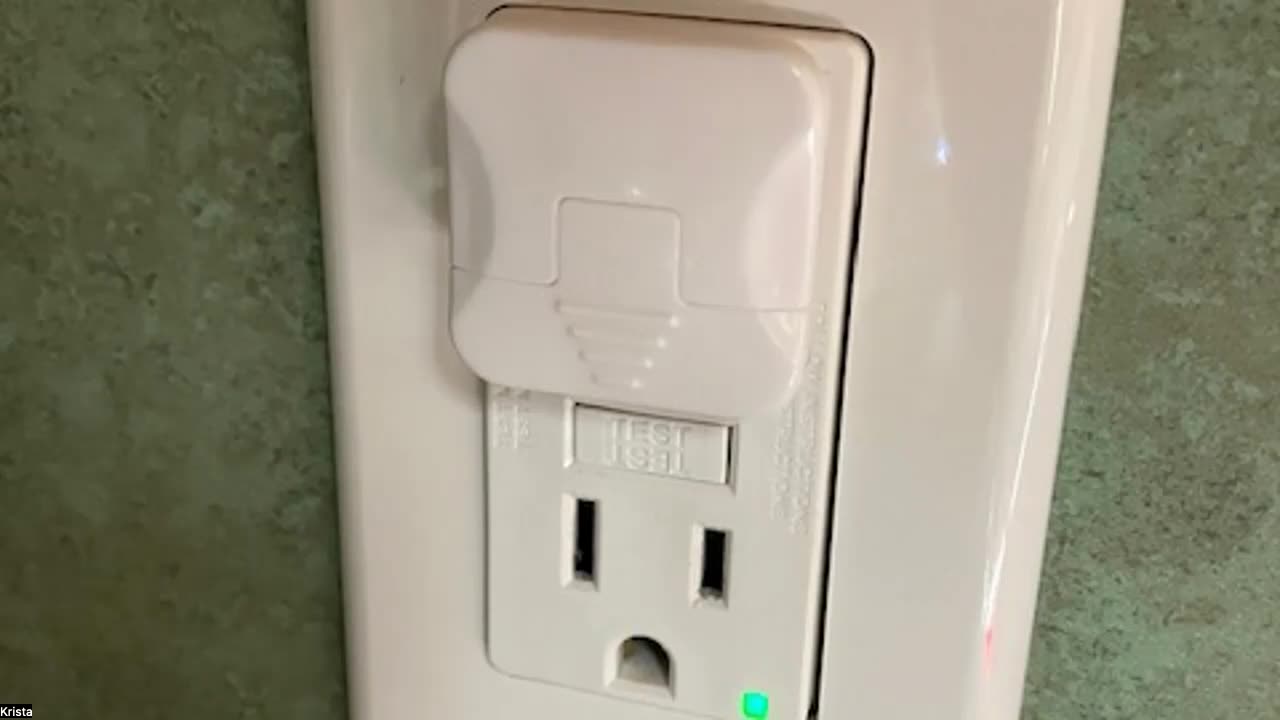 How to Block Most Hidden Cameras & Spy Devices