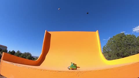 Hot Wheels Crash on a Quarter Pipe