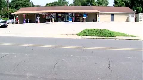 WATCH: North Carolina store clerk dodges gunshot to the face from gunman who didn't