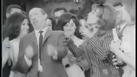 Kolejli Kızın Aşkı