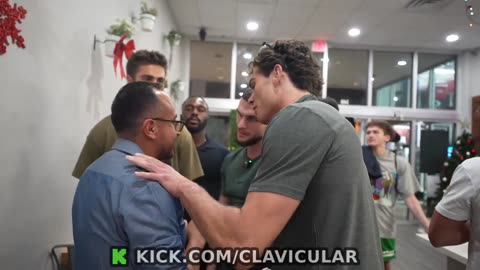 Ed Matthews & Clavicular CONFRONT Kid Predator in Public then CALL COPS 😱