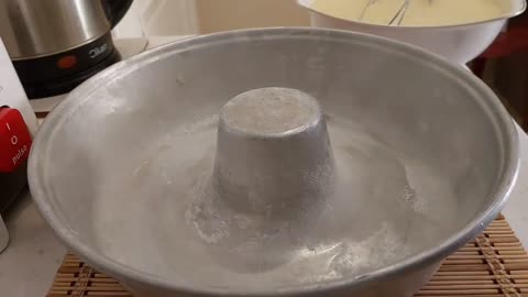 A Soft, No-Fail Sponge Cake, Just Using Simple Ingredients!