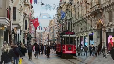Taksim Meydanı’nda Şok Edici Anlar! | İstanbul’un Kalbi Böyle Atıyor