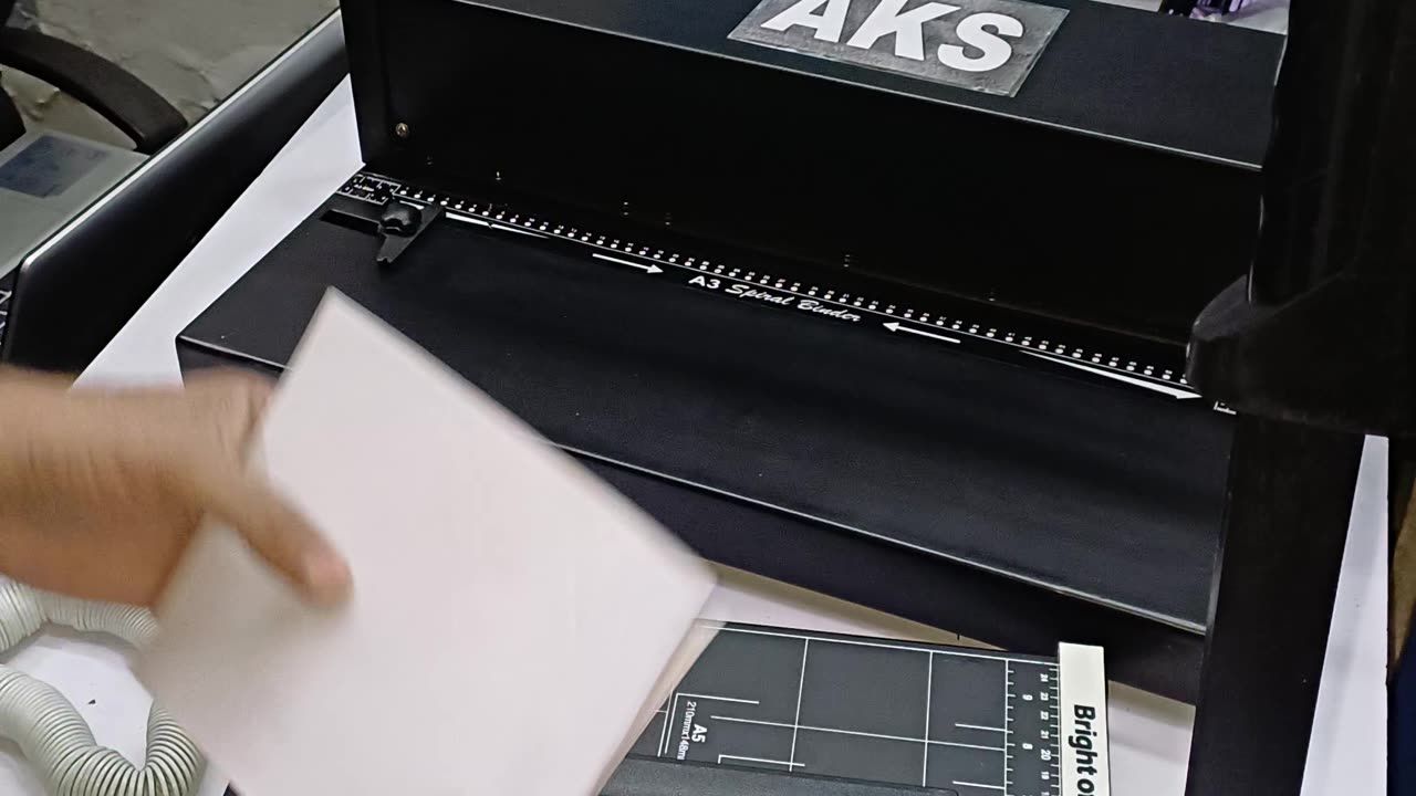 TOP SELLING SPIRAL BINDING MACHINE IN INDIA