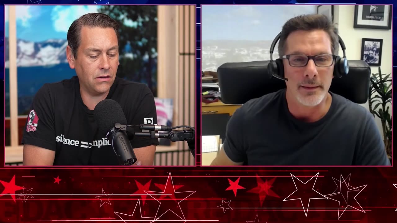 This is the US Dollar CRISIS no one is talking about, Trump knows it's coming.......