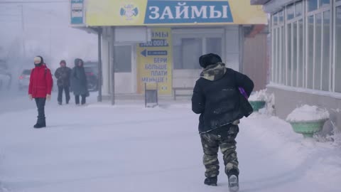 Sleeping Outside at –64°C (−83°F) Homeless in the World’s Coldest City | Yakutsk
