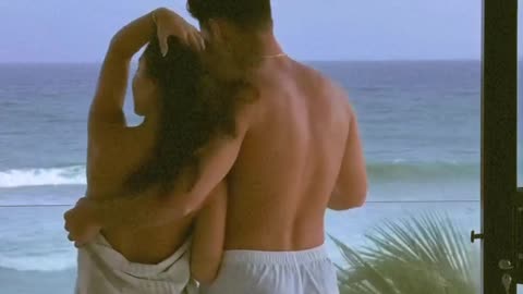 Honeymoon sexy couple🌹🌹🌹🌹