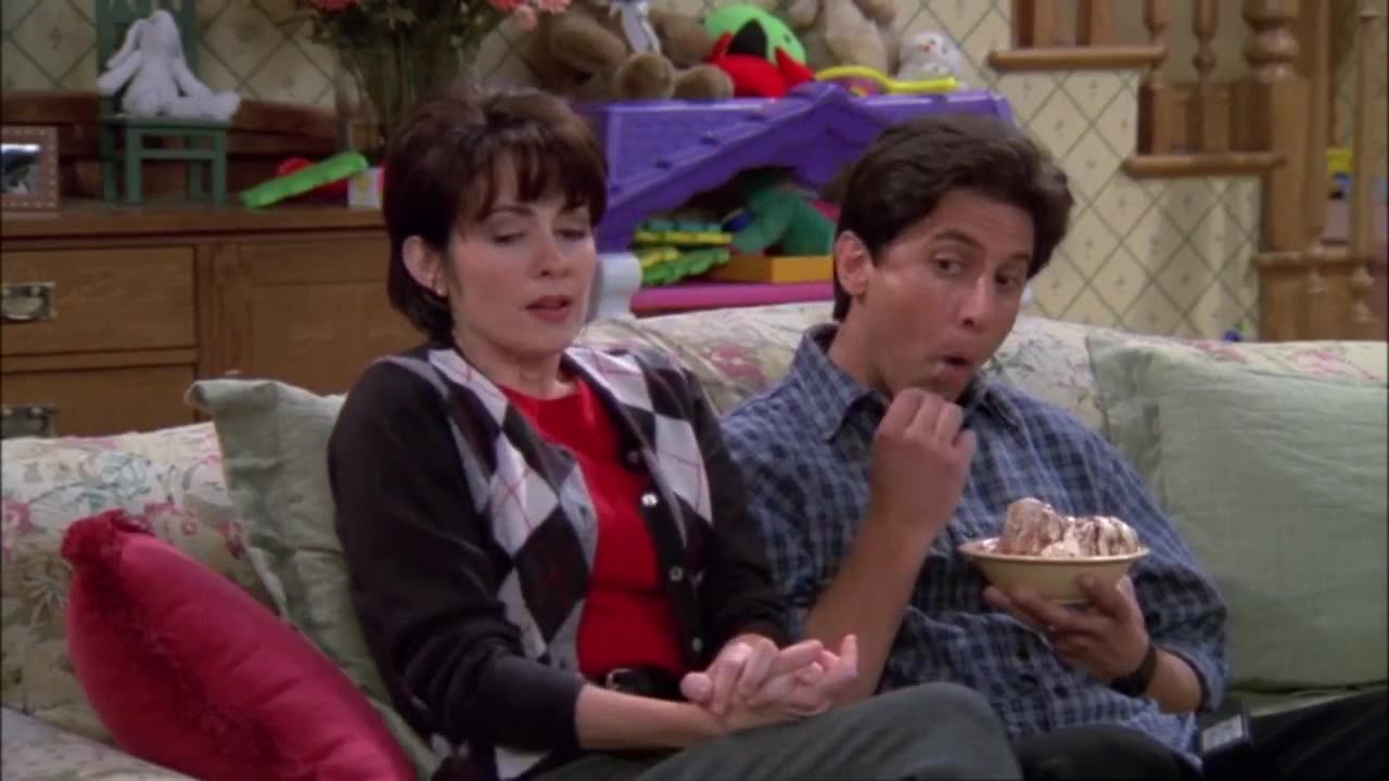 Everybody Loves Raymond - Season 1 - Episode 4 - Standard Deviation