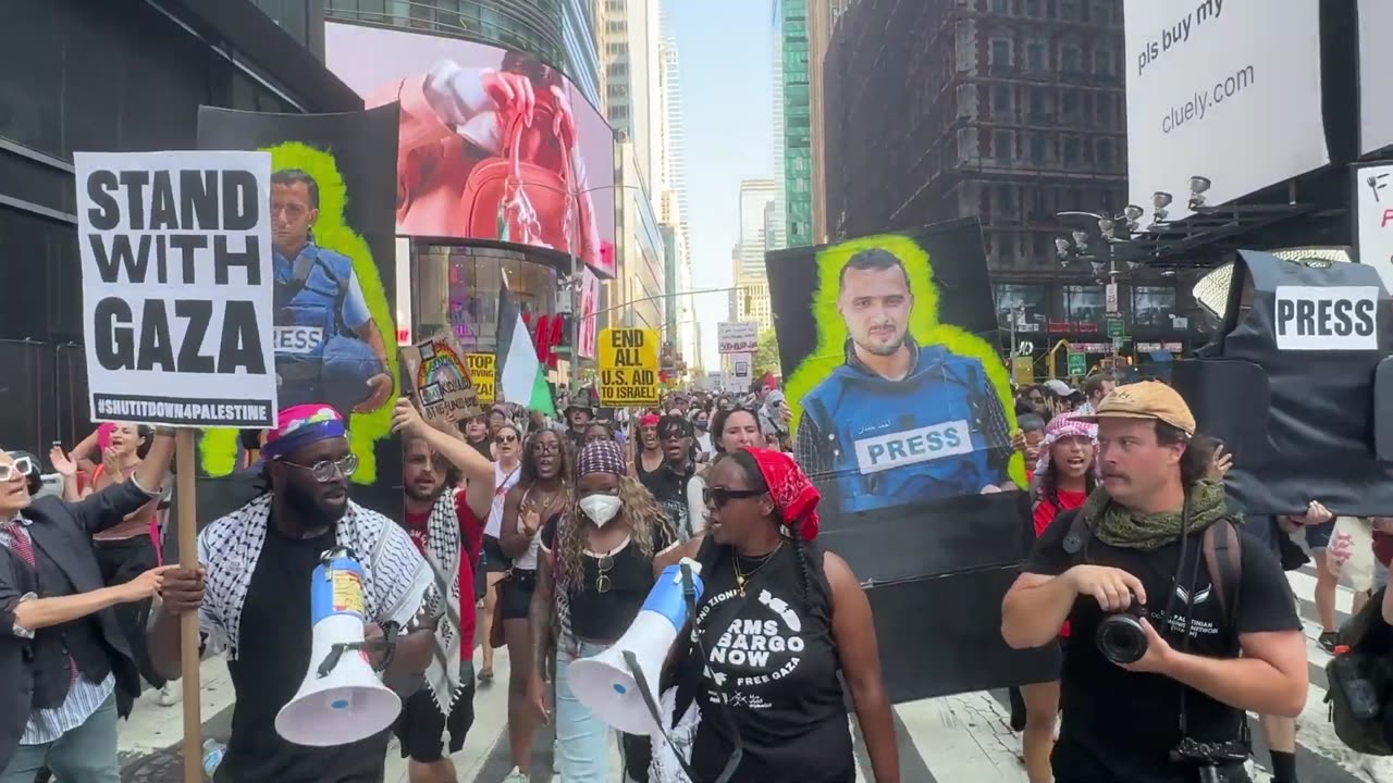Tensions HIGH in NYC During ‘March for Humanity’ Protest