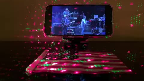 TV 💚💙🧡🩵💛💜