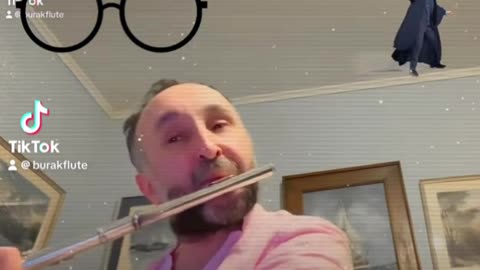 Harris’s friendly bird flute solo