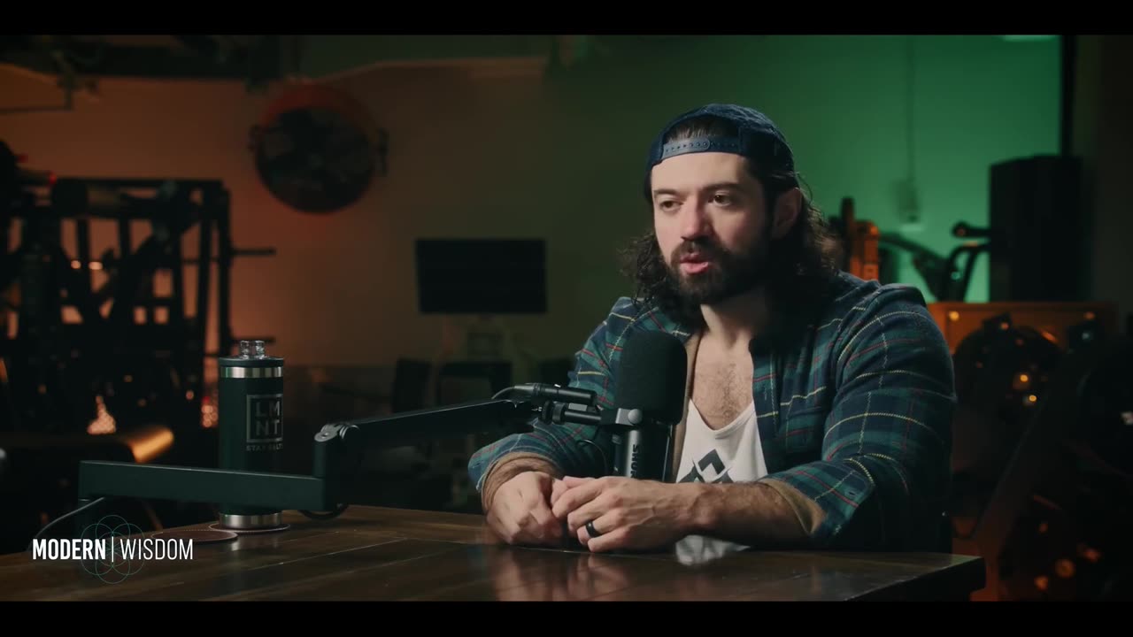 Endure Misery with Good Mood - Alex Hormozi on Modern Wisdom #perspective #mood #moodmanagement