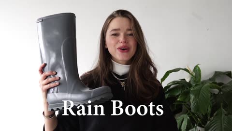 8 MUST HAVE Winter Boots Survival Guide!