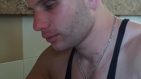 I’m on a STRICT DIET, Brad! Jason Genova’s Epic Transformation 