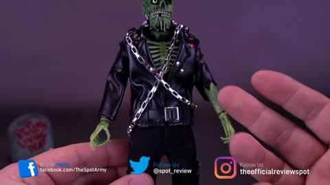 NECA Return Of The Living Dead Retro Cloth Trash And Suicide Review