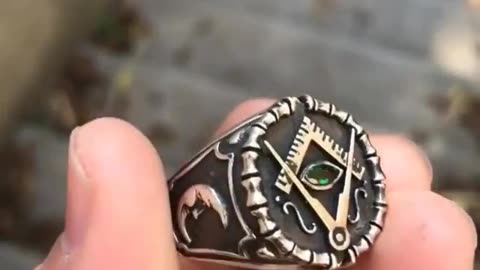THE REAL ILLUMINATI ORGANIZATION.