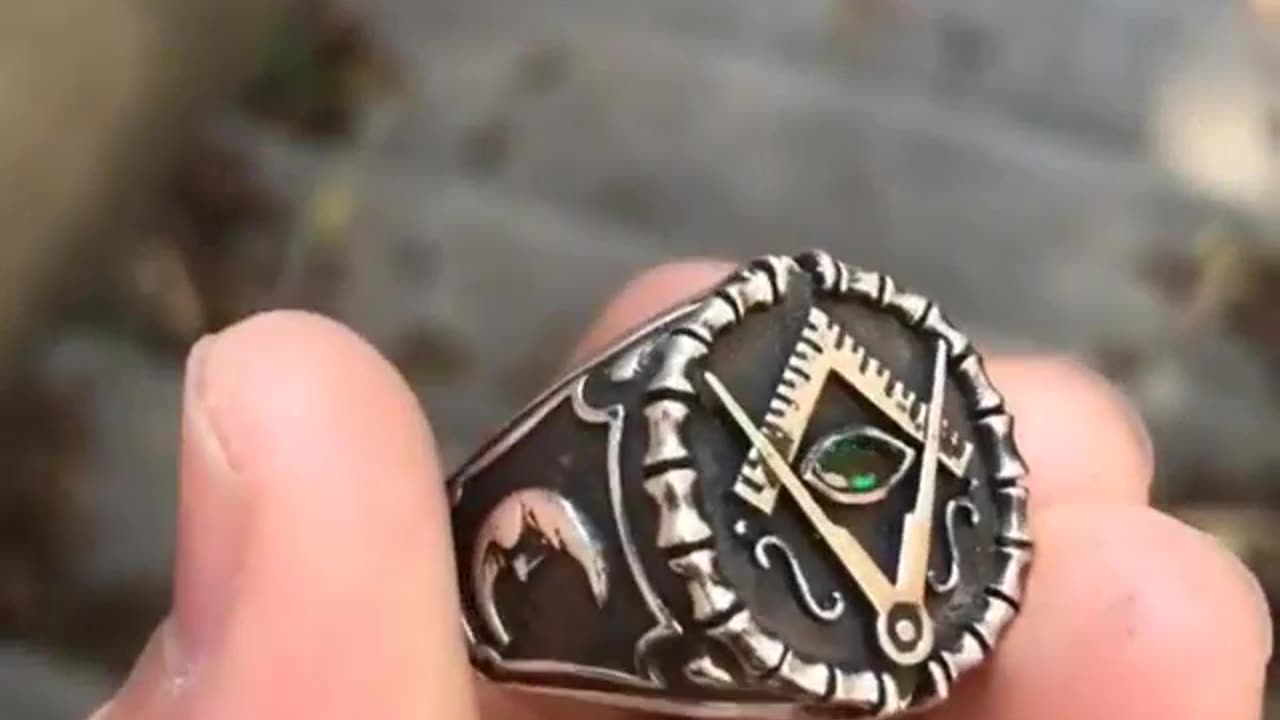 THE REAL ILLUMINATI ORGANIZATION.