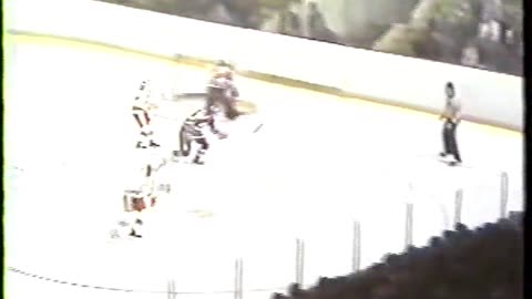 NHL 1983 PLAYOFFS GAME #4 EDMONTON OILERS AT CALGARY FLAMES