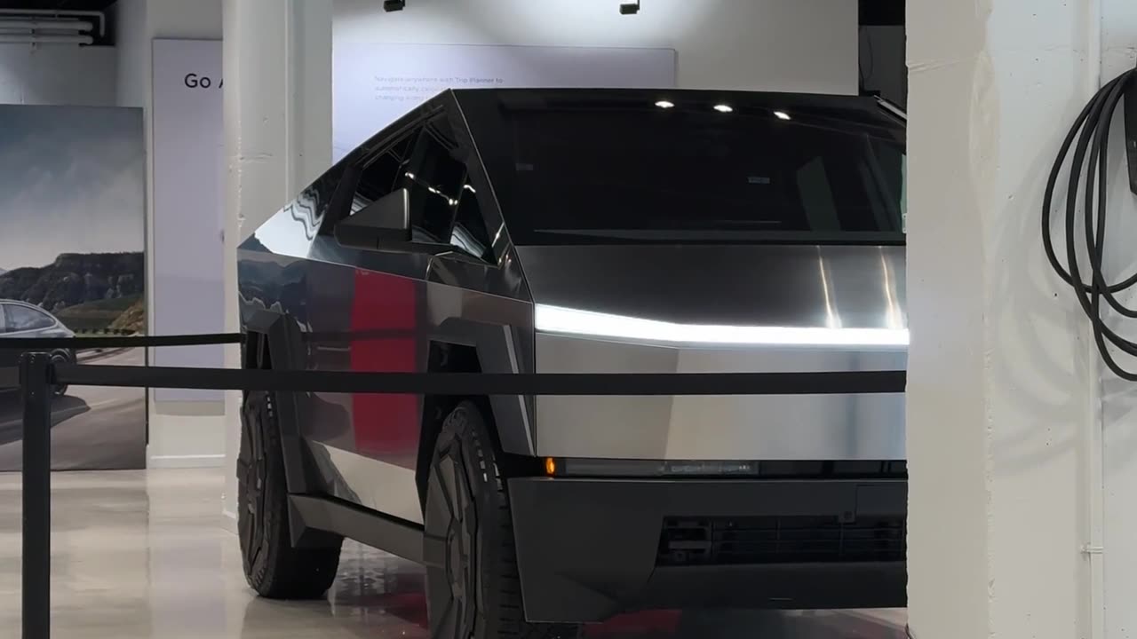 Tesla Cybertruck Cyberbeast