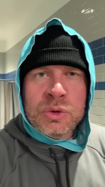 Some pre weekend vibes… 👑