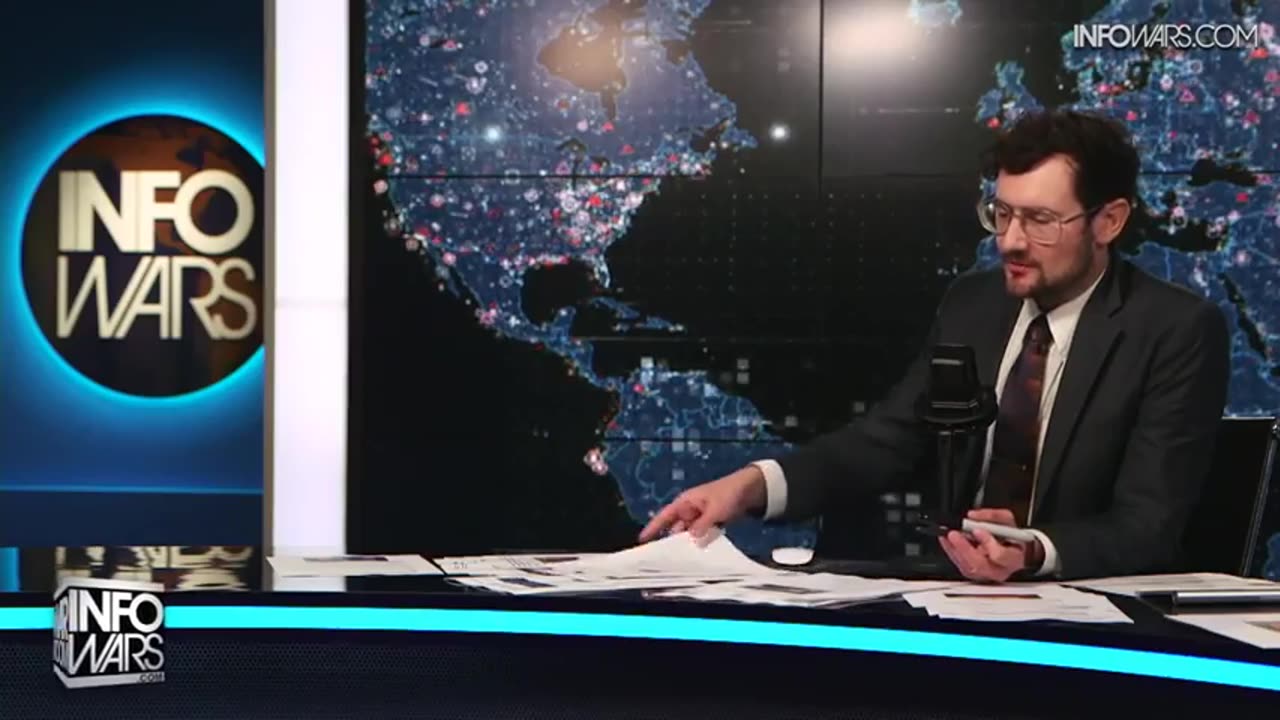 WAR ROOM (Full Show) Thursday - 1/8/26