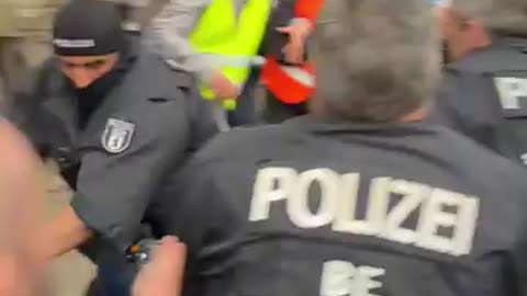 Berlin Palestinian Protestors getting pummeled by German Police