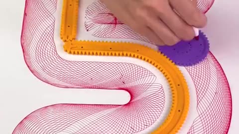Sometimes all you need is a minute of spirograph magic 🌀