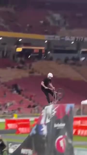 Killing it - WHAT A MOVE