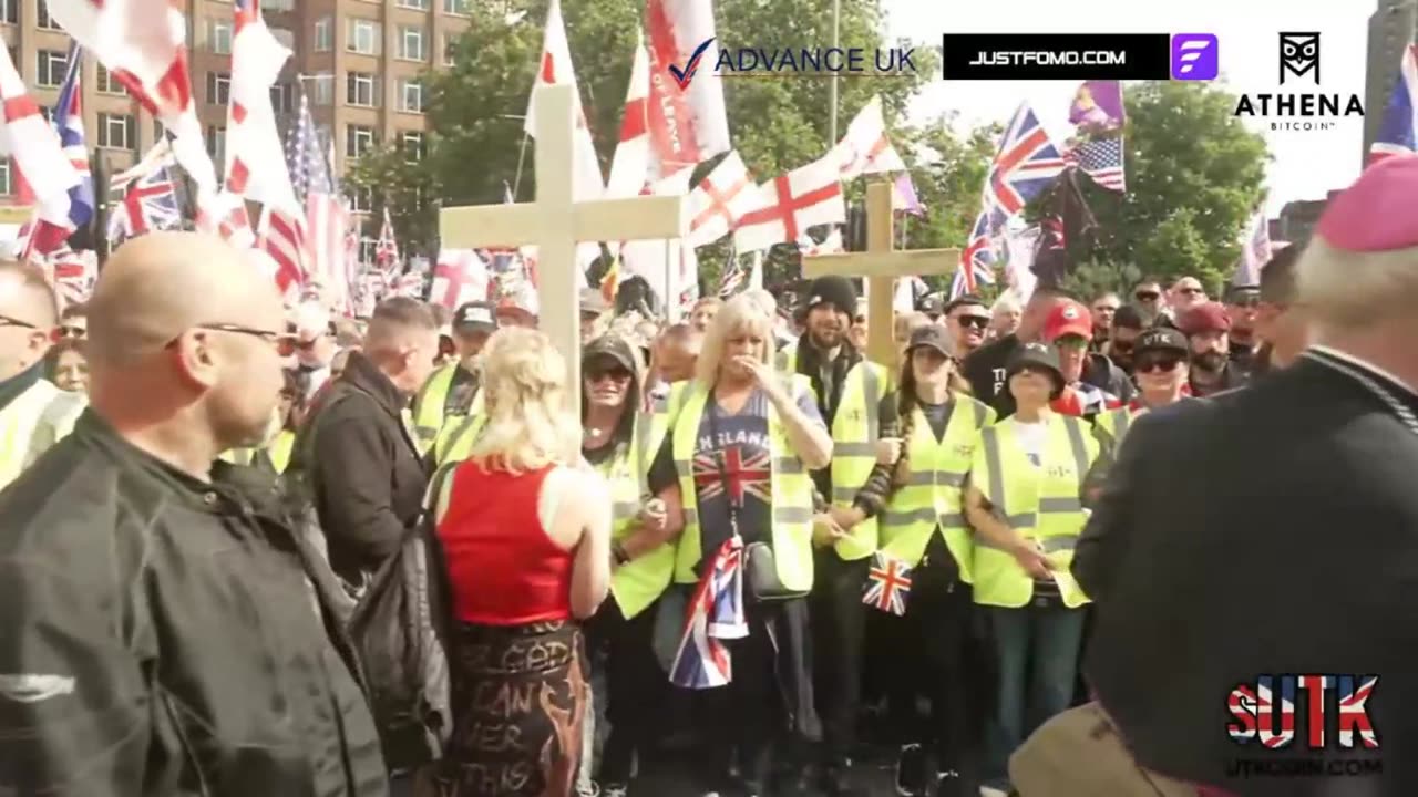TOMMY ROBINSON LIVE FROM LONDON LIVE!