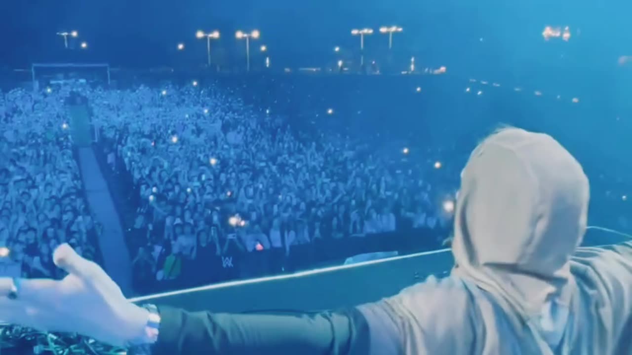 The Most Played Songs Right Now – Spotify & TikTok! 📈🔥