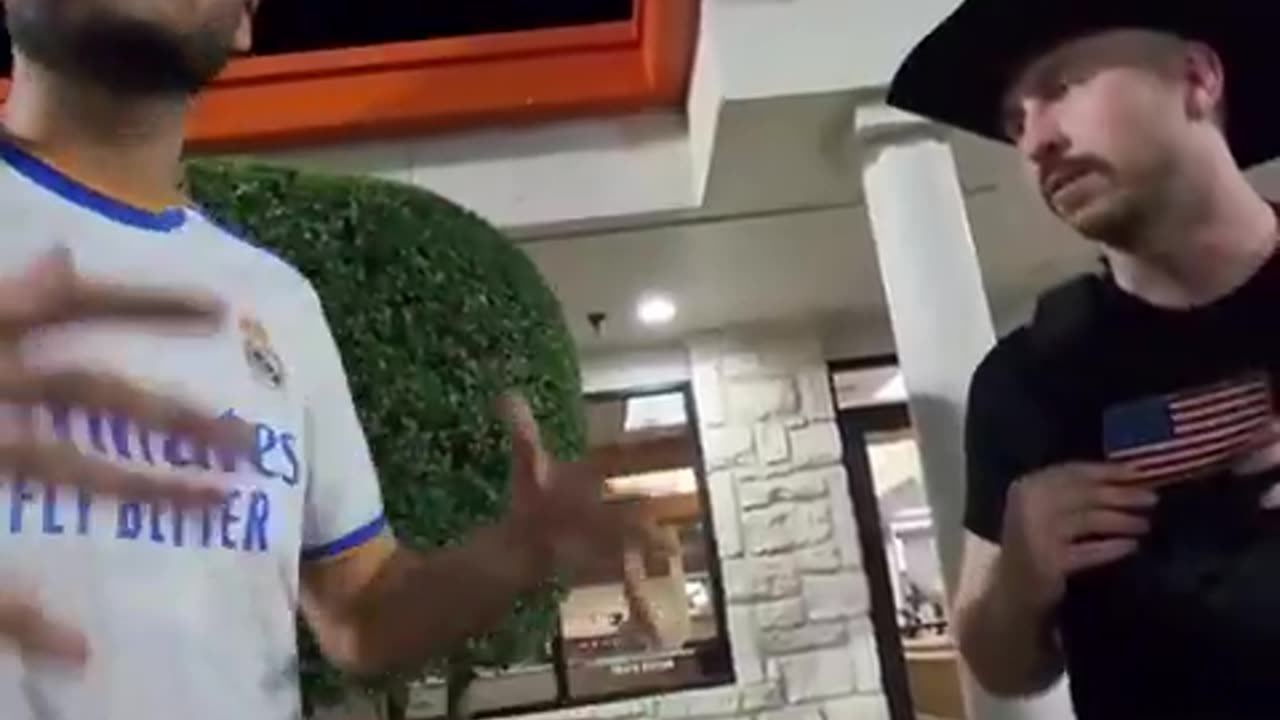 Pedophile Israeli tourist caught in the US while trying to meet a 13 year old child.