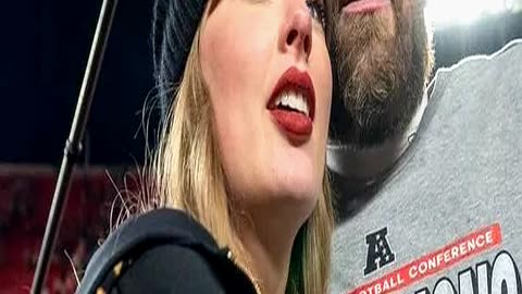 Taylor Swift Wants Travis Kelce to Take the Lead