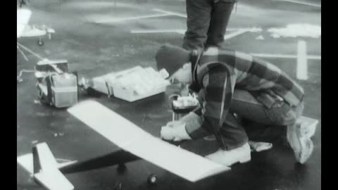 R/C Airplane in Winter 1981-82
