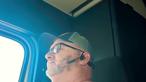 Indiana sucks #ourtruckinglife #truckesvlogs #truckdrivers #reallifetruckers