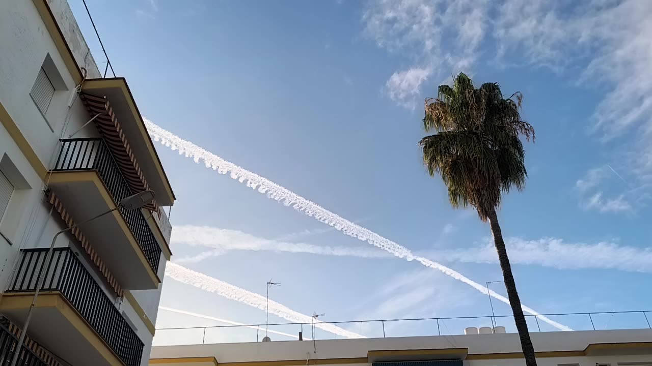 CHEMTRAILS Ricardo Delgado 22/10/25