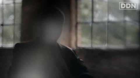 EXTRA The Scandal That Could Bring Down Keir Starmer's Government.mp4