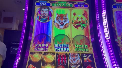 Triple Supreme Extreme 🐼🎰🦁