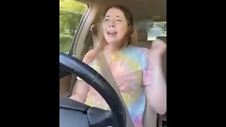 This Chick Proves That Singing Britney Spears While Driving Can Be Dangerous For Your Health