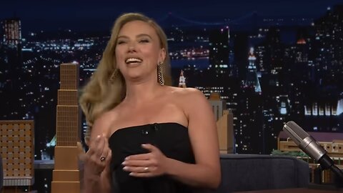 Scarlett Johansson Says Colin Jost Would Outlive Michael Che Against Jurassic World Dinosaurs