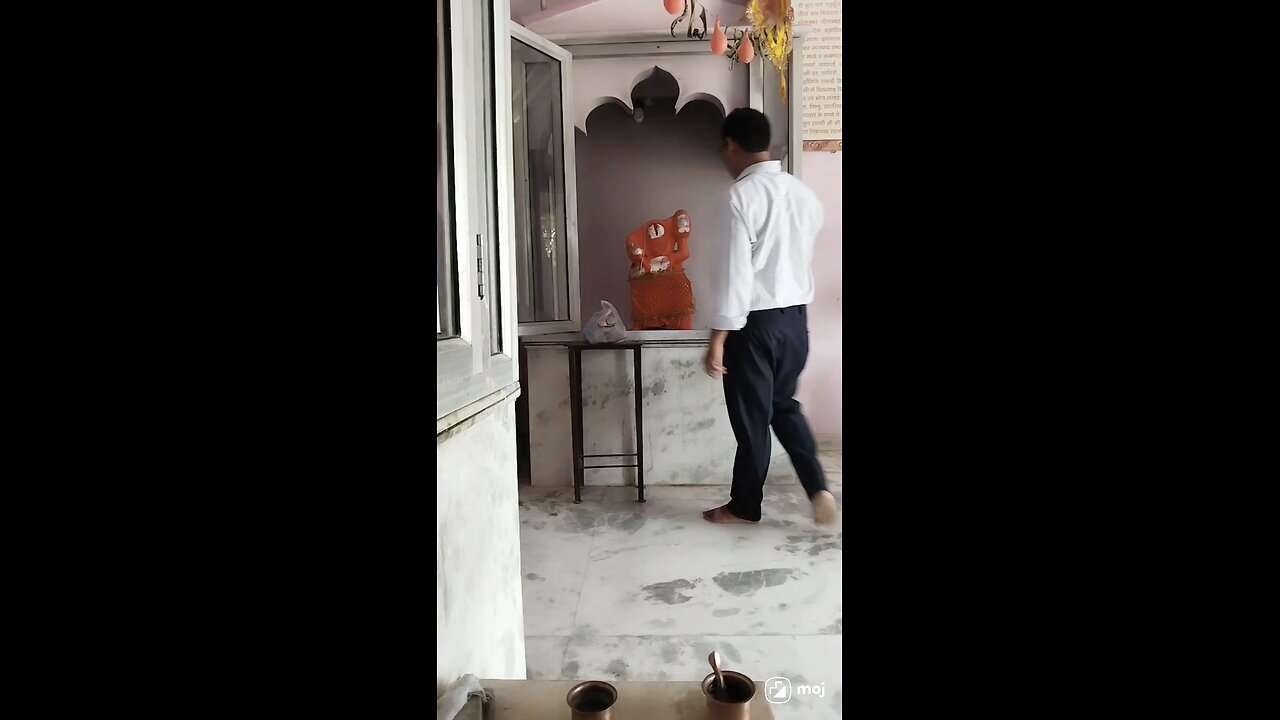 Aaj chadhae Hanuman Ji ko chola