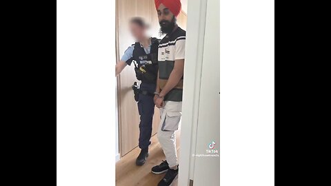 SIKH PEDOPHILE EXPOSED: Pedo Hunters Set up a Sting and Catch a Diaperhead Jeet Pedo