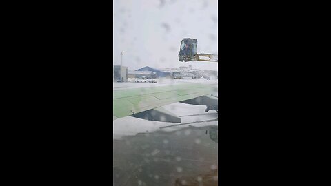 Descongelando aeronave para decolar de Ushuaia parte 2 #aeroporto #frio