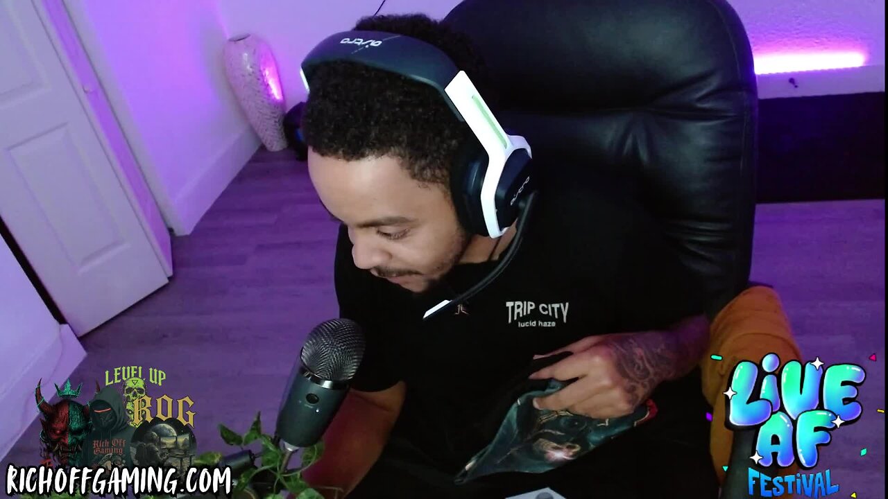 WHO'S MAKING TEES LIKE US?! RichOffGaming is the WAY!!!