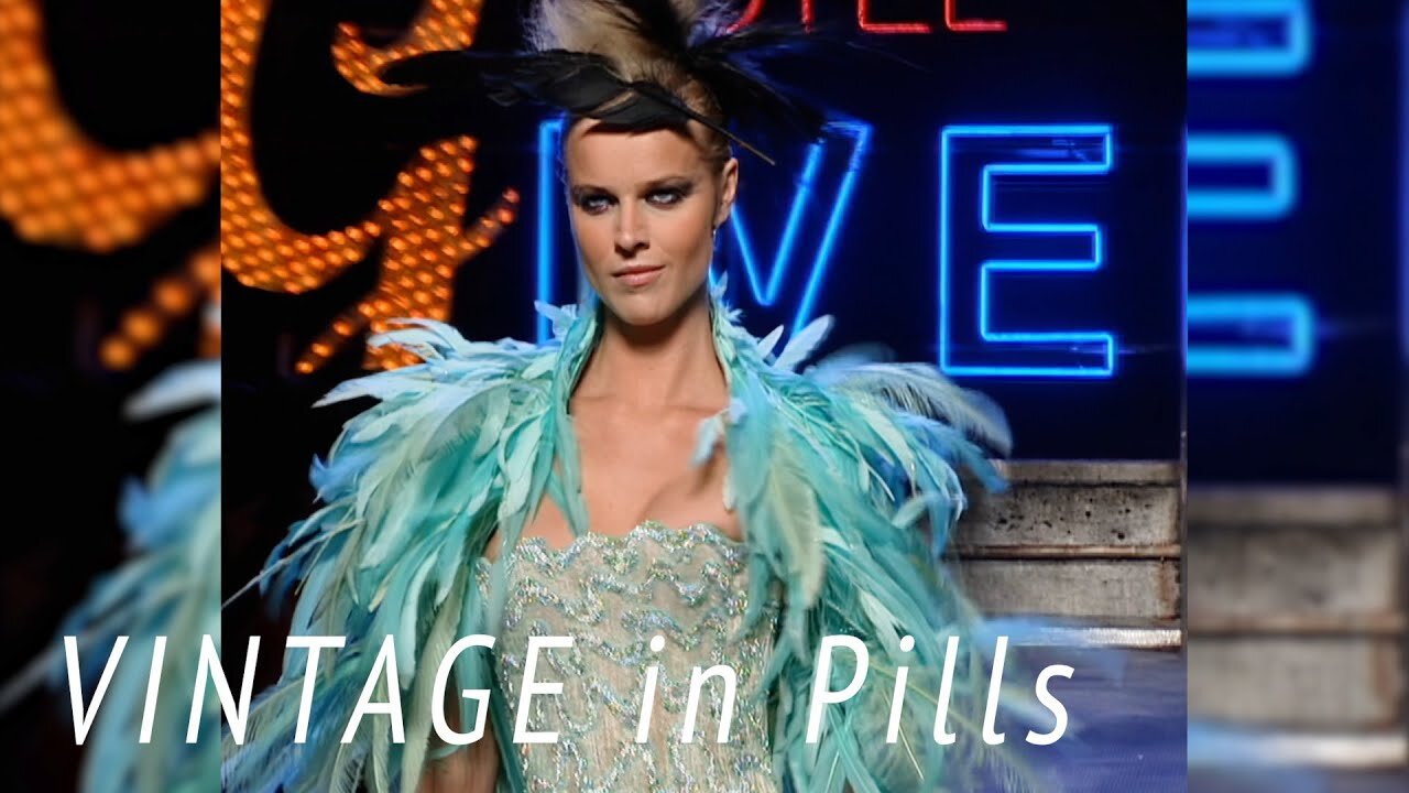 Vintage in Pills GIVENCHY Fall 2002 Couture Paris - Fashion Channel
