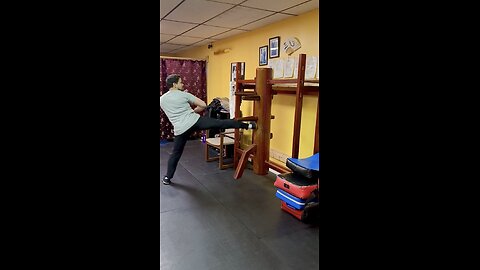 Mook Yan Jong Section 3! #yeshua #jesus #wingchun #kungfu #martialists #feiyue #sidekick